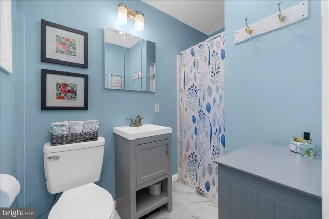 $440,000 | 6 Lantern Lane, Lansdale, PA 19446