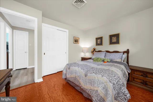 $440,000 | 6 Lantern Lane, Lansdale, PA 19446