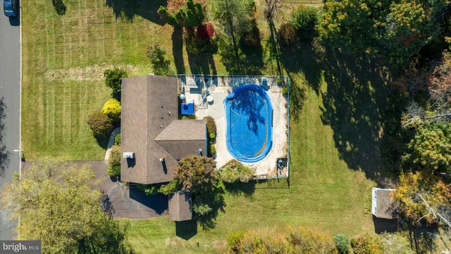 $440,000 | 6 Lantern Lane, Lansdale, PA 19446