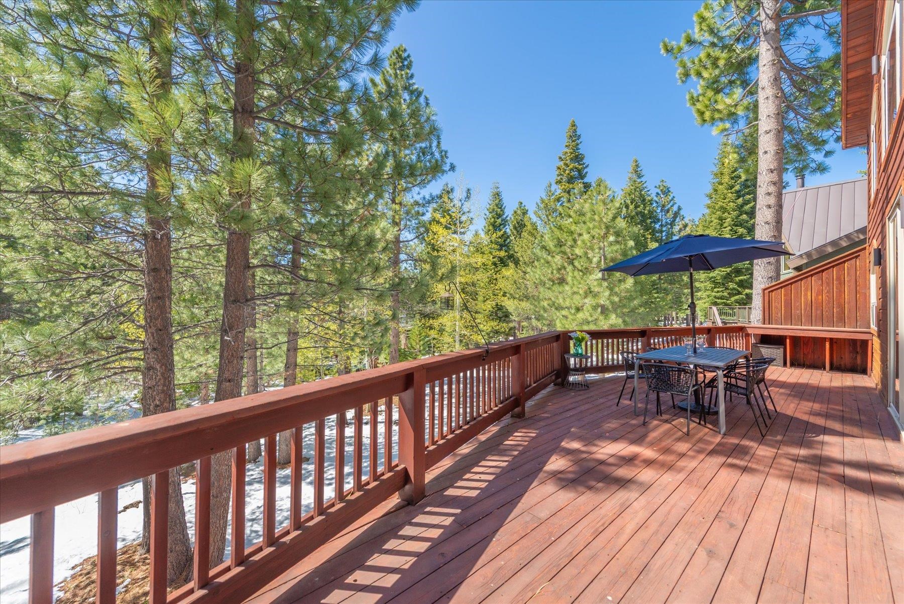 15284 Wolfgang Road Truckee, CA 96161 - Photo 14 of 28
