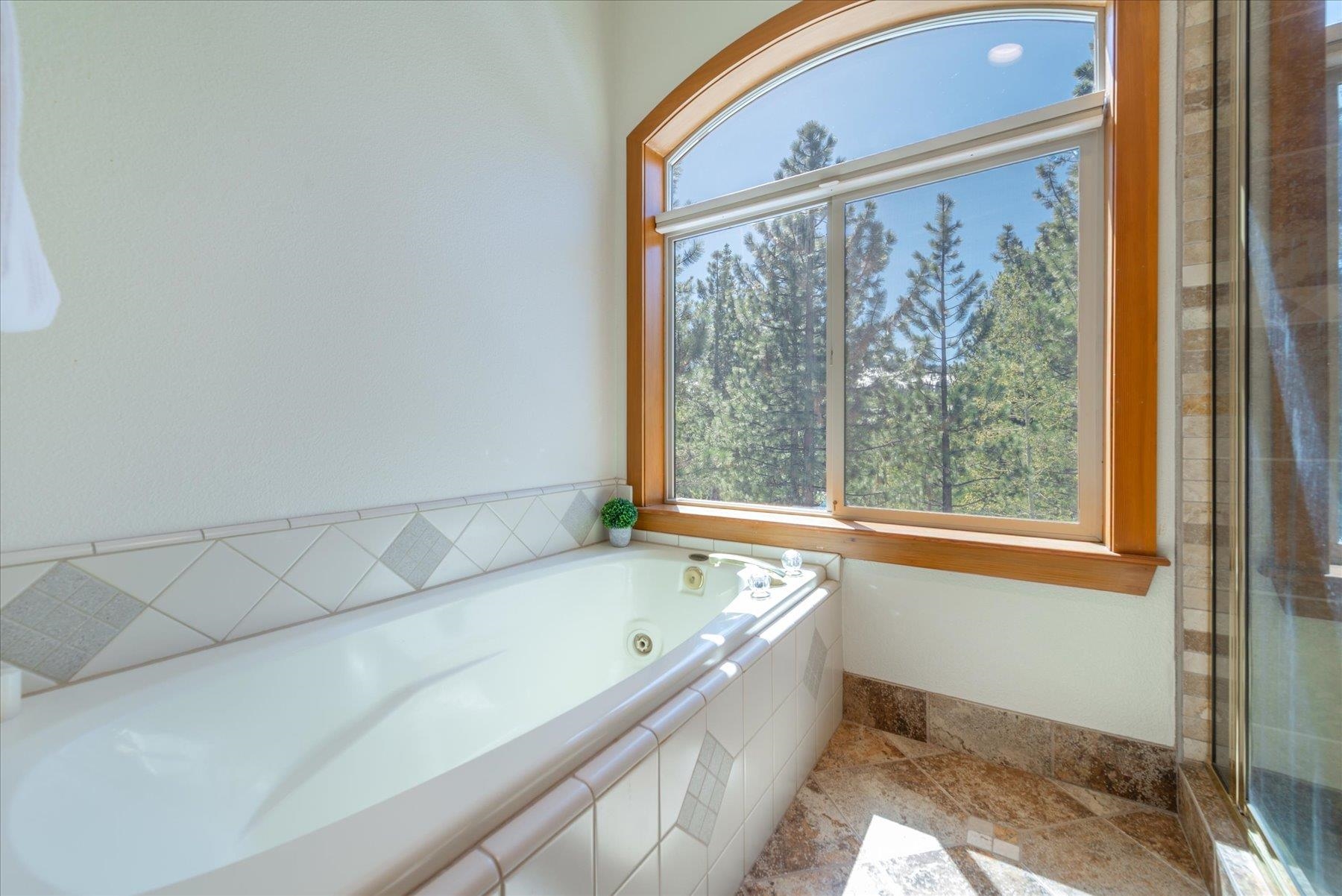 15284 Wolfgang Road Truckee, CA 96161 - Photo 19 of 28