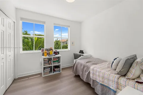 $415,000 | 4076 Southwest 159th Avenue, Unit 8, Miramar, FL 33027