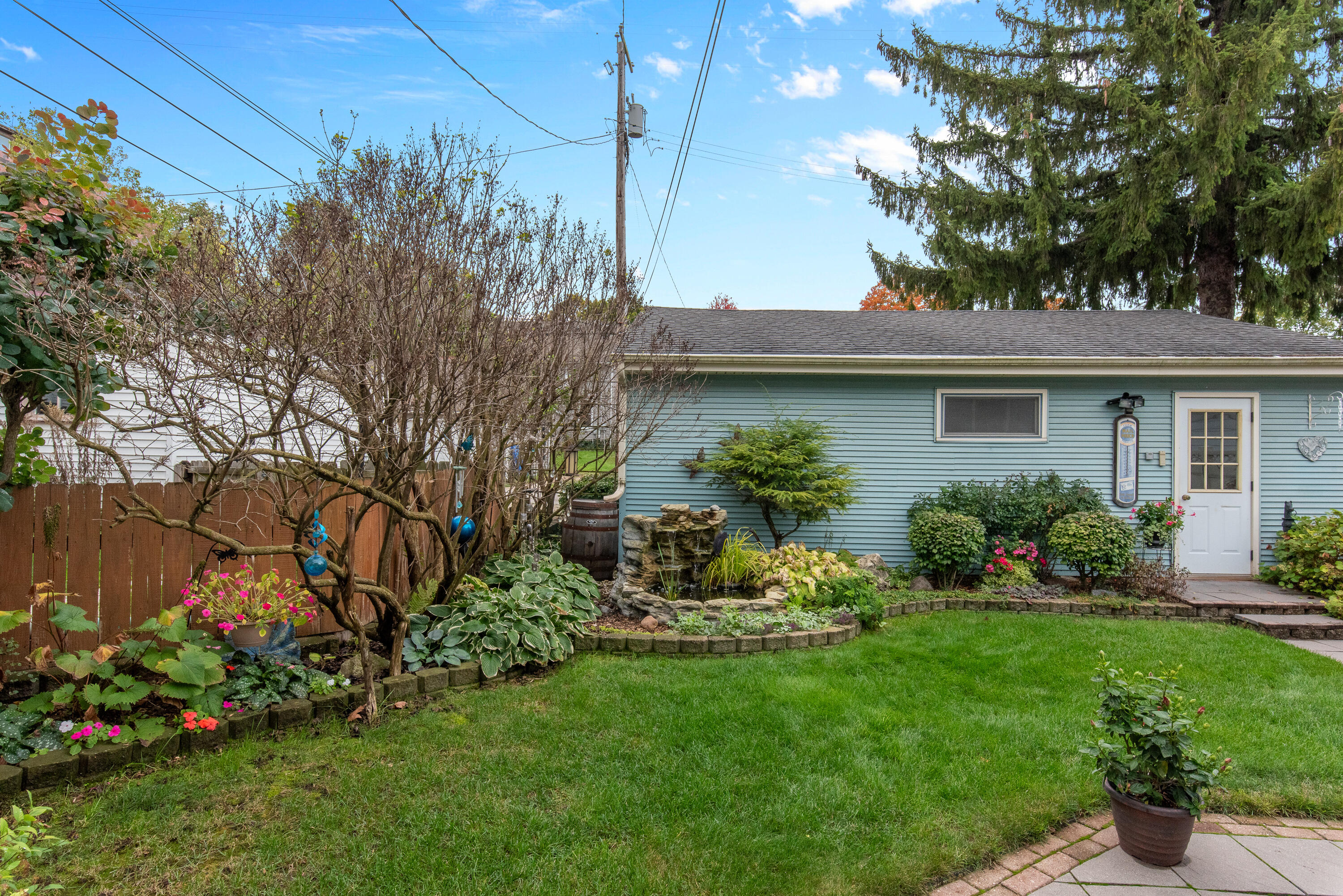 230 North 7th Avenue West Bend, WI 53095 - Photo 10 of 86 230 North 7th St-14