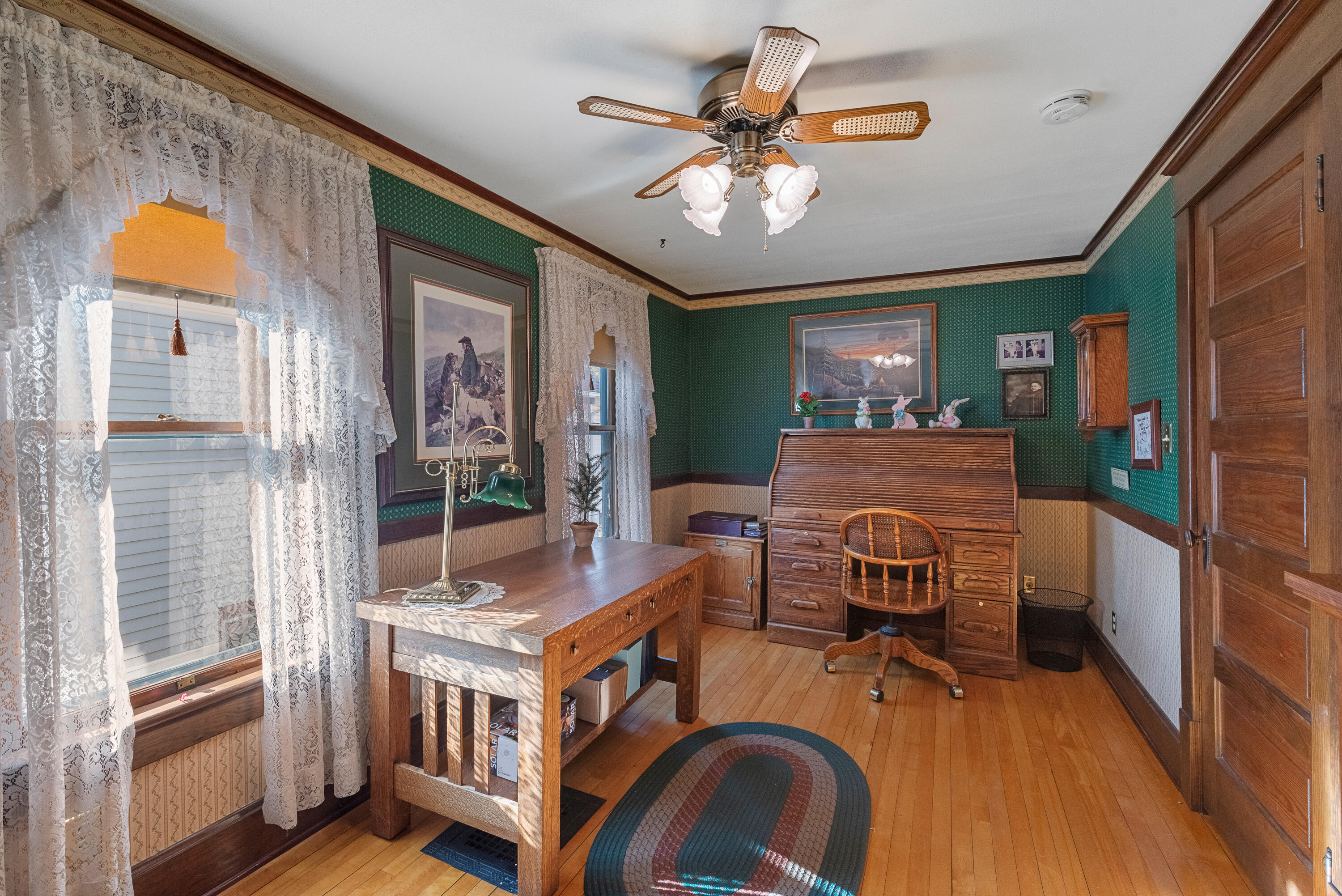 230 North 7th Avenue West Bend, WI 53095 - Photo 32 of 86 230 North 7th St interior-14