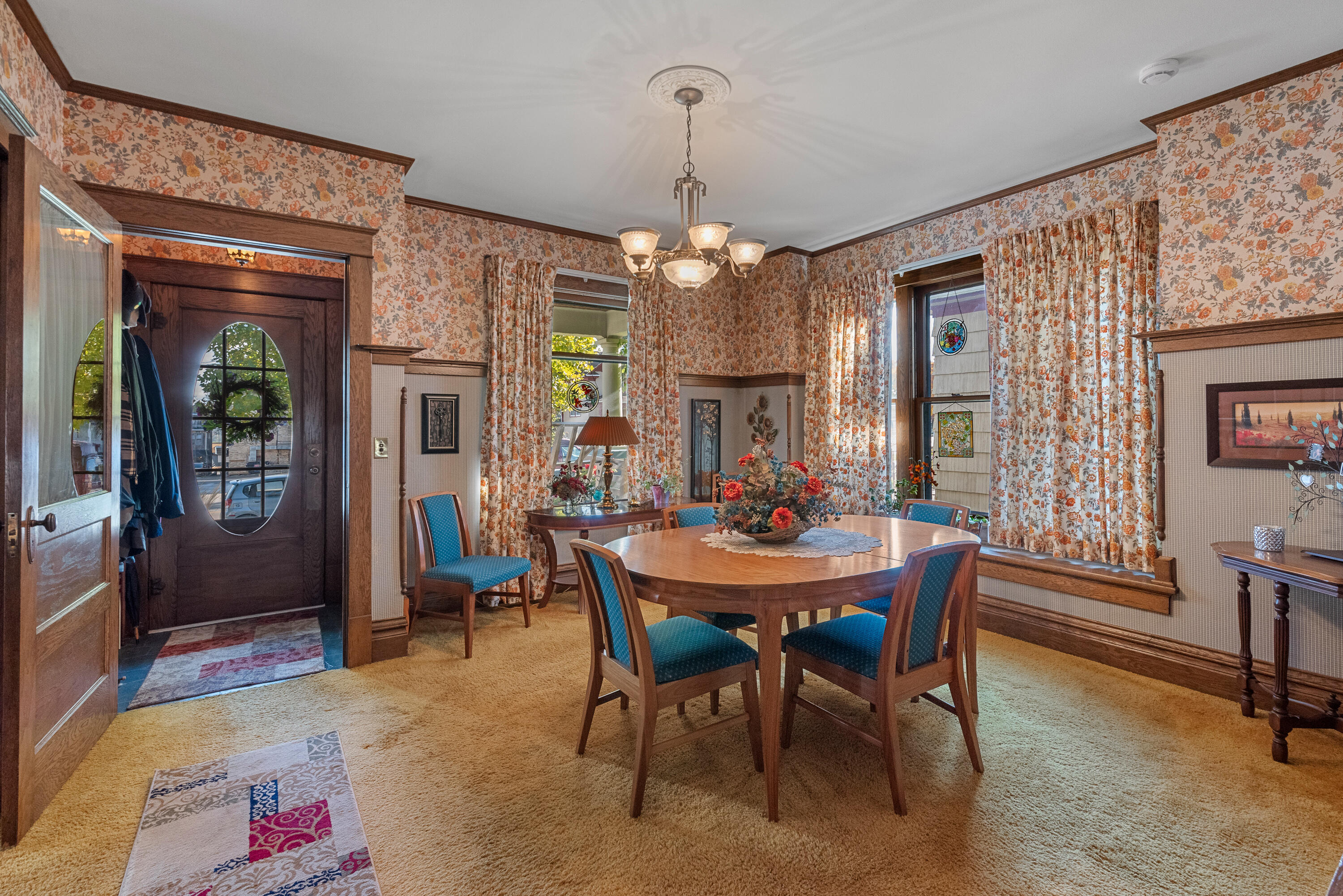 230 North 7th Avenue West Bend, WI 53095 - Photo 35 of 86 230 North 7th St interior-17