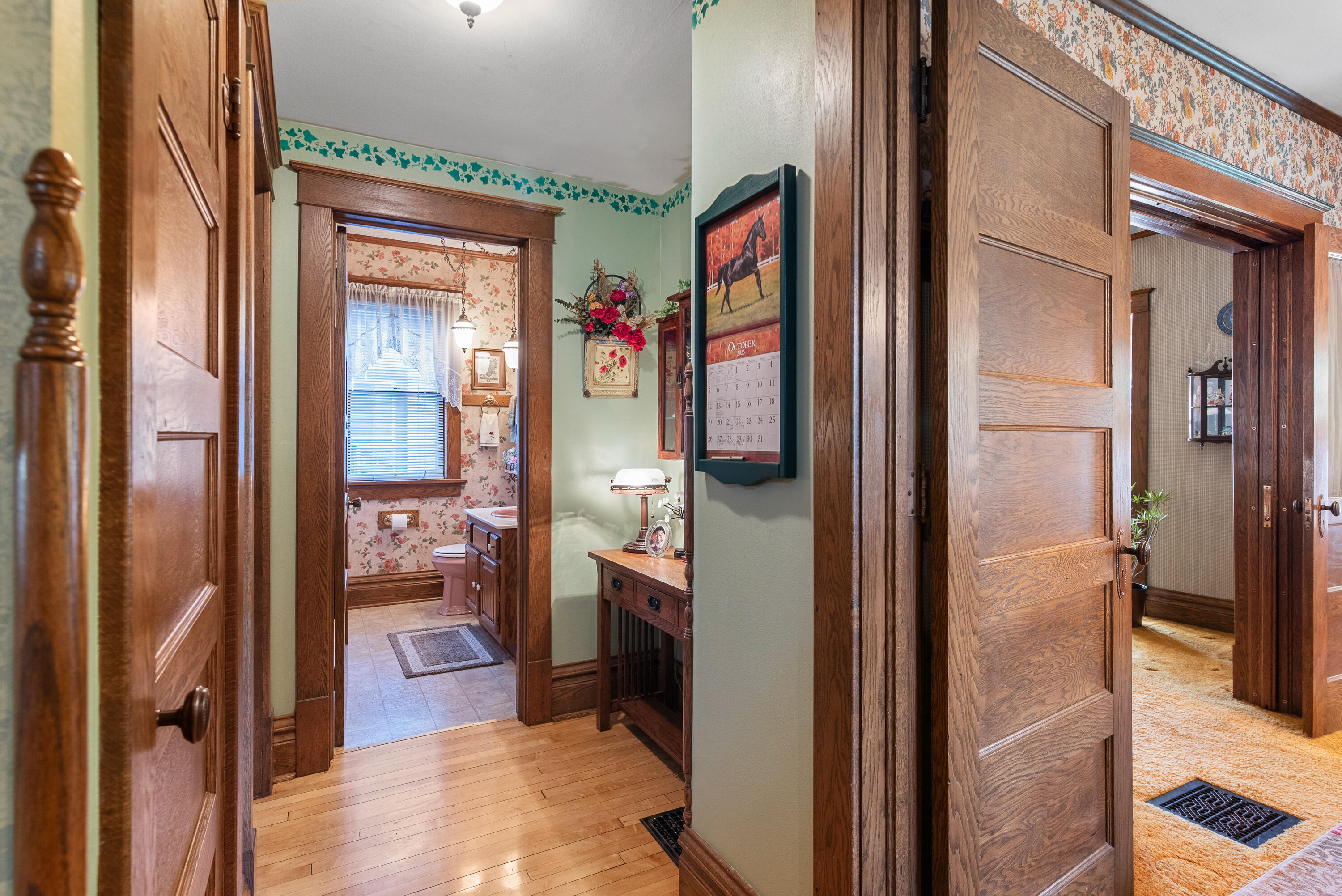 230 North 7th Avenue West Bend, WI 53095 - Photo 43 of 86 230 North 7th St interior-25