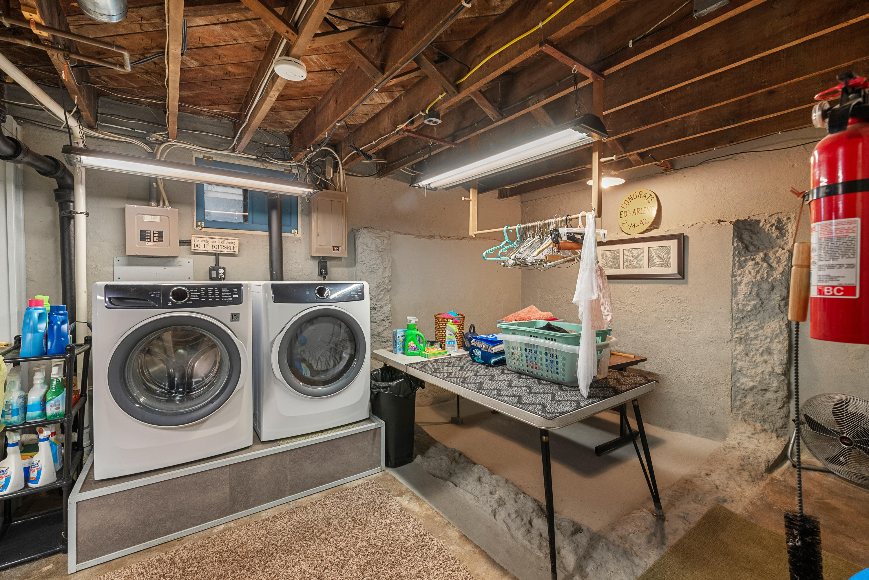 230 North 7th Avenue West Bend, WI 53095 - Photo 57 of 86 230 North 7th St interior-39