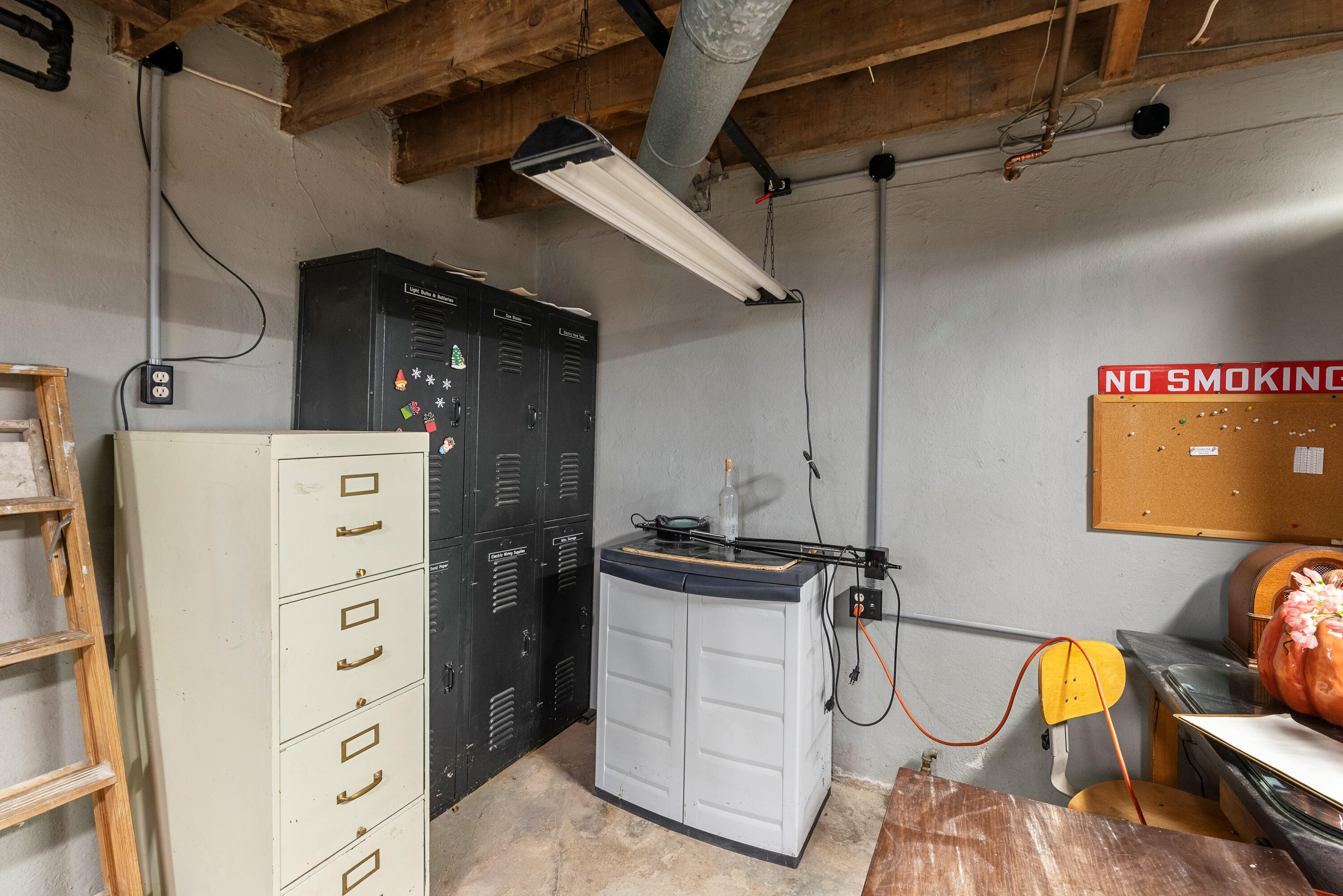 230 North 7th Avenue West Bend, WI 53095 - Photo 62 of 86 230 North 7th St interior-44