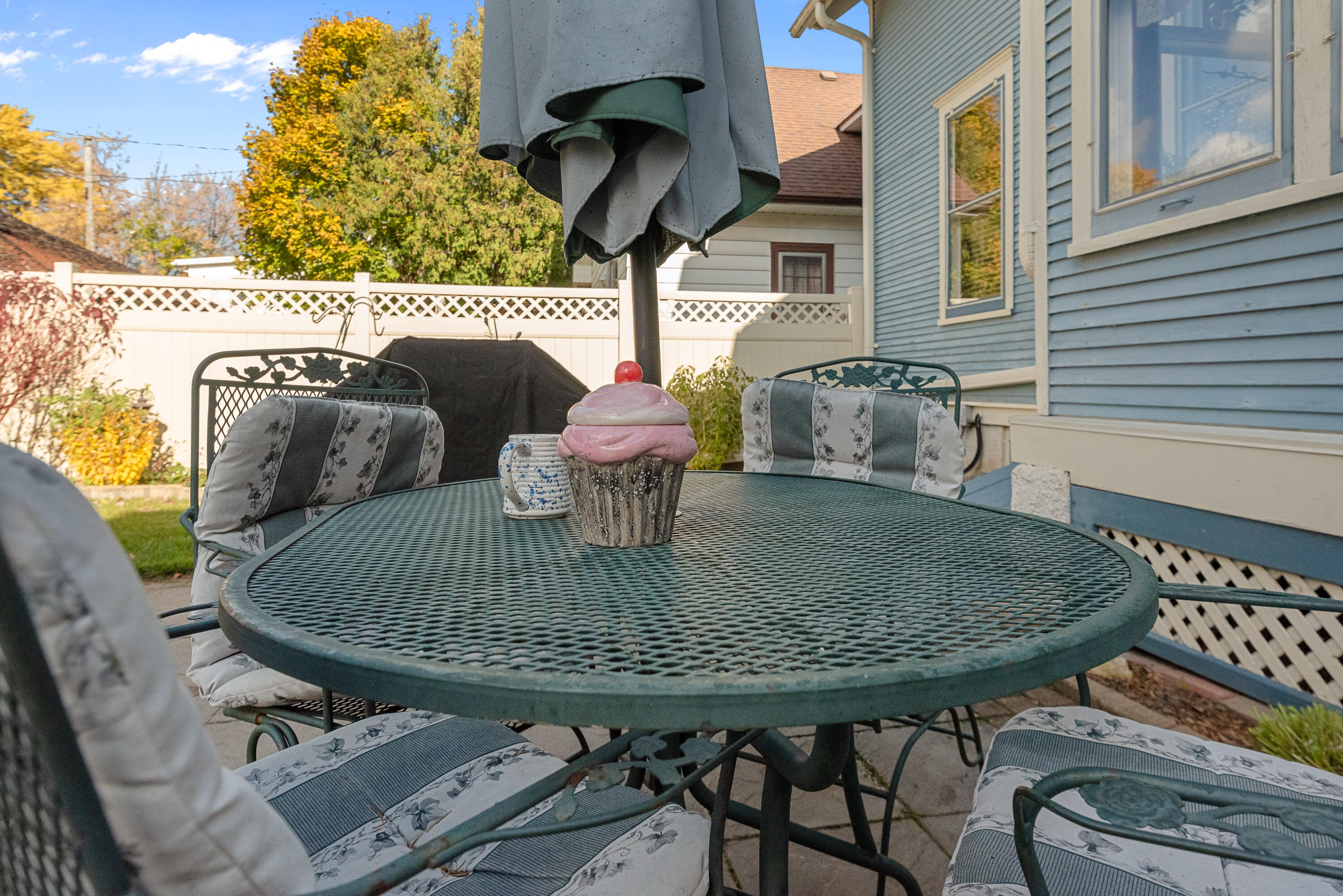 230 North 7th Avenue West Bend, WI 53095 - Photo 74 of 86 230 North 7th St interior-56