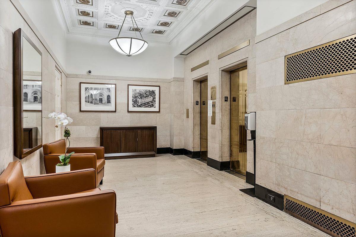 465 West 23rd Street, Unit 3C Manhattan, NY 10011 - Photo 7 of 32