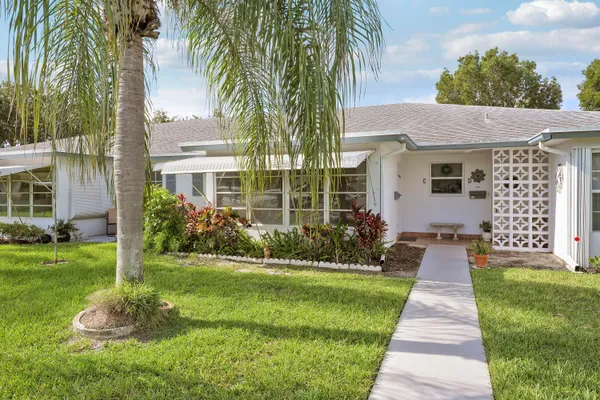 $1,700 | 1142 Cir Terrace West, Unit C, Delray Beach, FL 33445