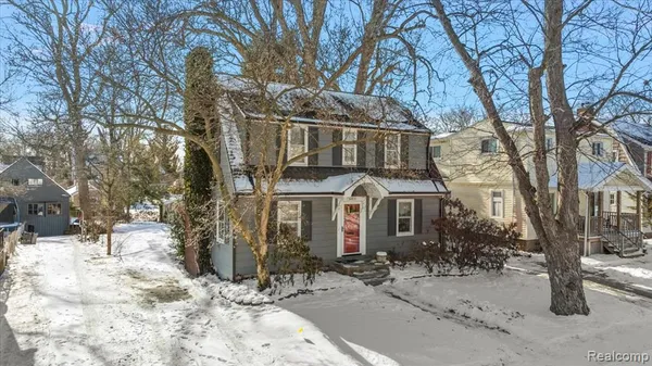 $230,000 | 34915 Chestnut Street, Wayne, MI 48184