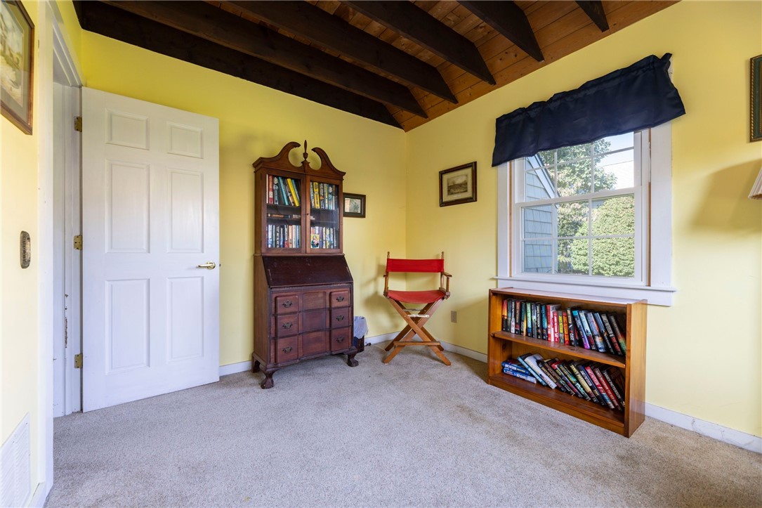 55 Uzzi Avenue Westerly, RI 02891 - Photo 17 of 28