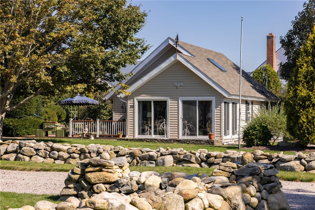 55 Uzzi Avenue Westerly, RI 02891 - Photo 22 of 28