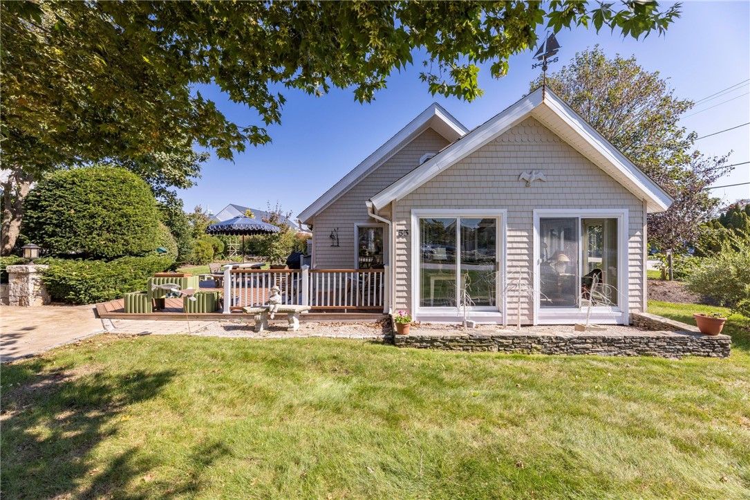 55 Uzzi Avenue Westerly, RI 02891 - Photo 26 of 28