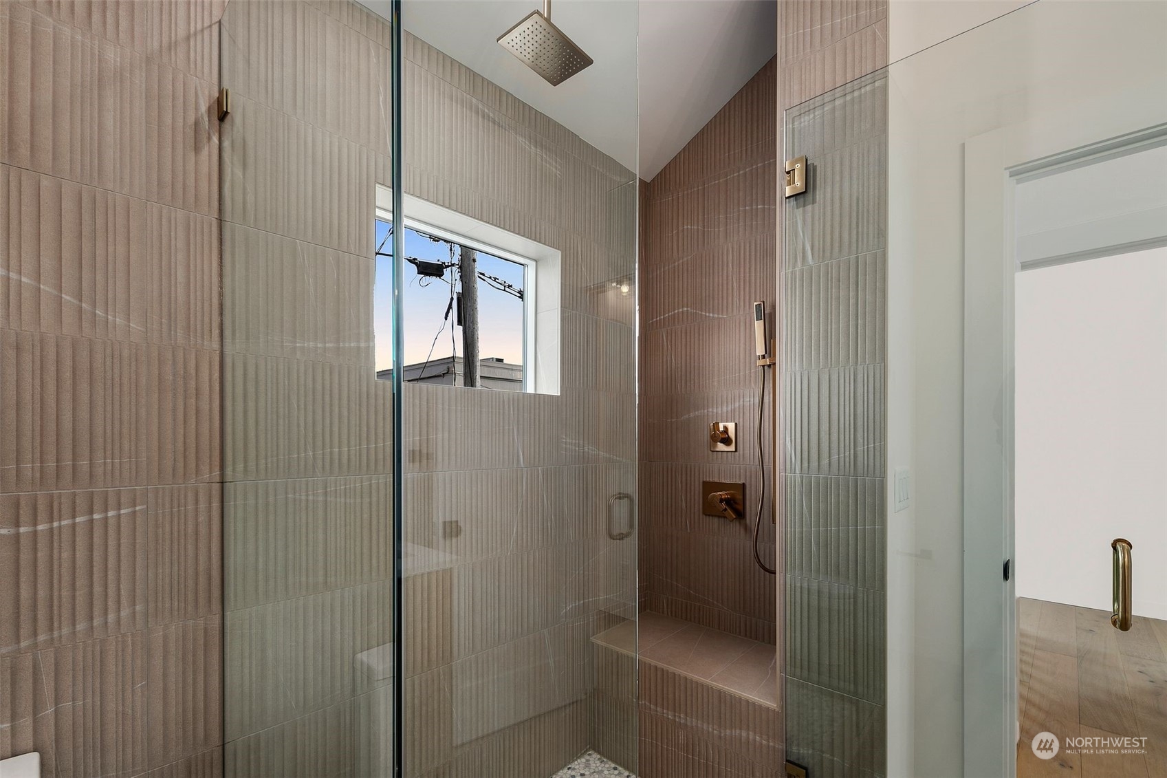 4722 45th Avenue Southwest Seattle, WA 98116 - Photo 23 of 30