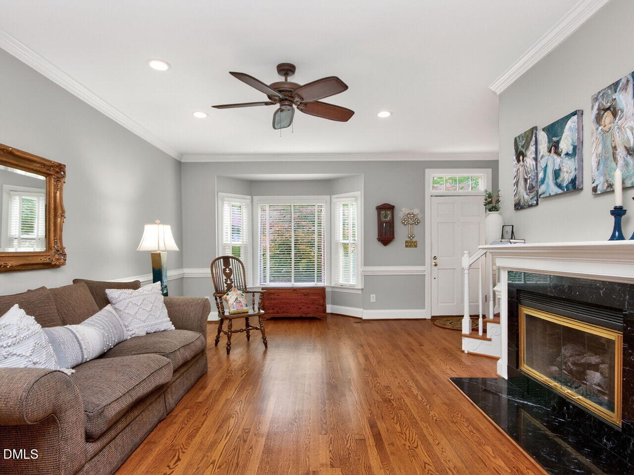 7902 Footman Way Raleigh, NC 27615 - Photo 3 of 20 Living Room