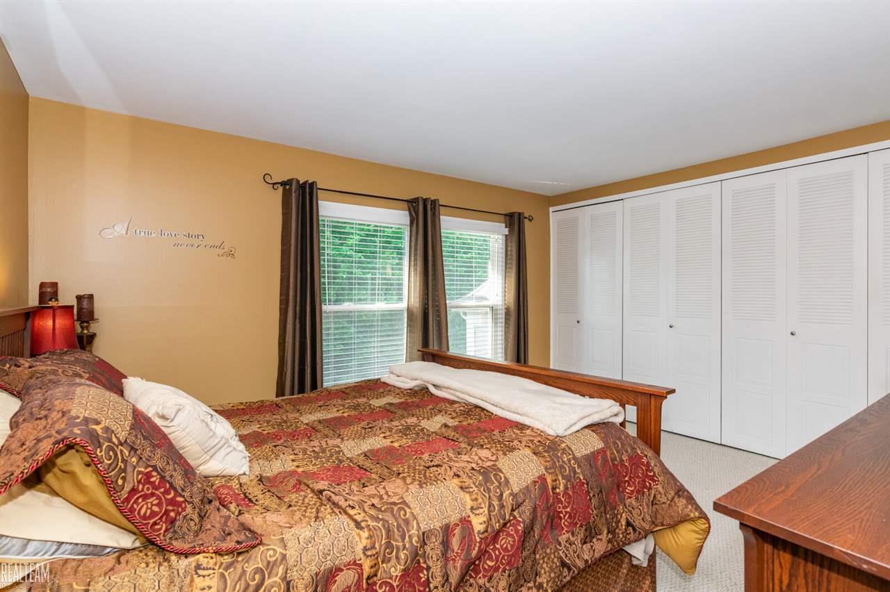 1159 Pine Ridge Court Rochester Hills, MI 48306 - Photo 11 of 23