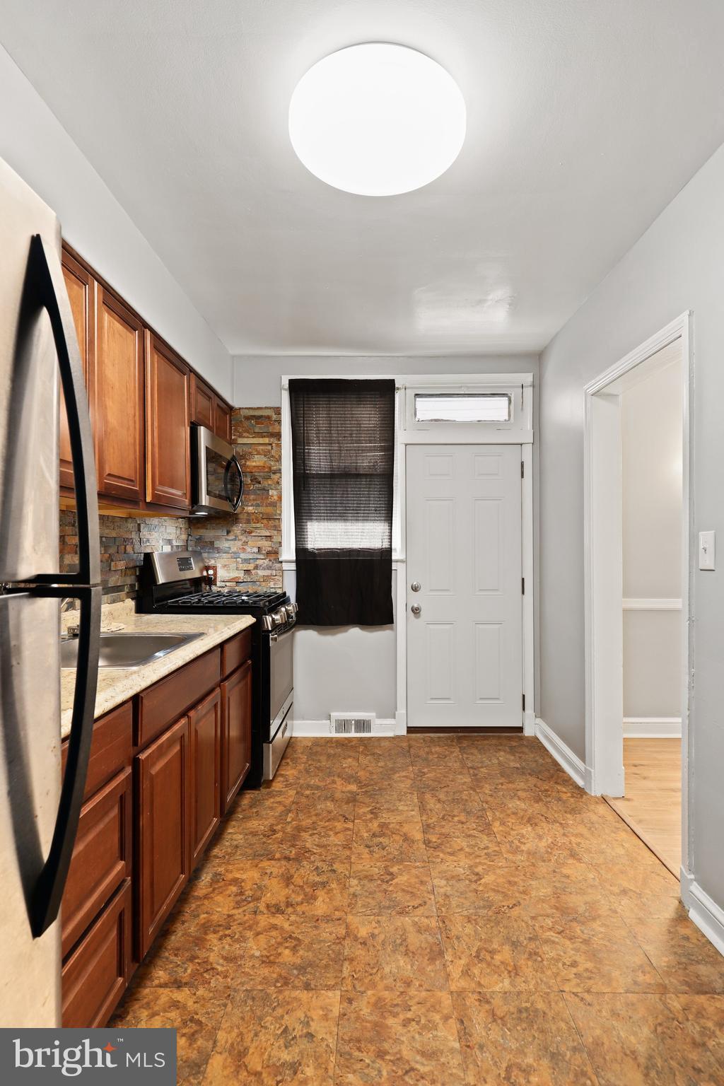 3923 Cedardale Road Baltimore, MD 21215 - Photo 14 of 36 Gallery Image 14