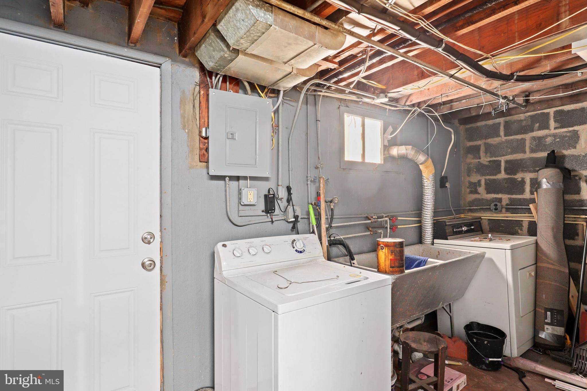 3923 Cedardale Road Baltimore, MD 21215 - Photo 29 of 36 Gallery Image 29