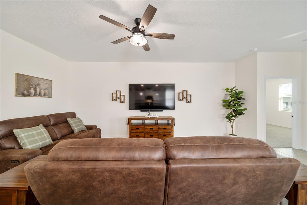 6053 Southwest 93rd Loop Ocala, FL 34476 - Photo 14 of 52