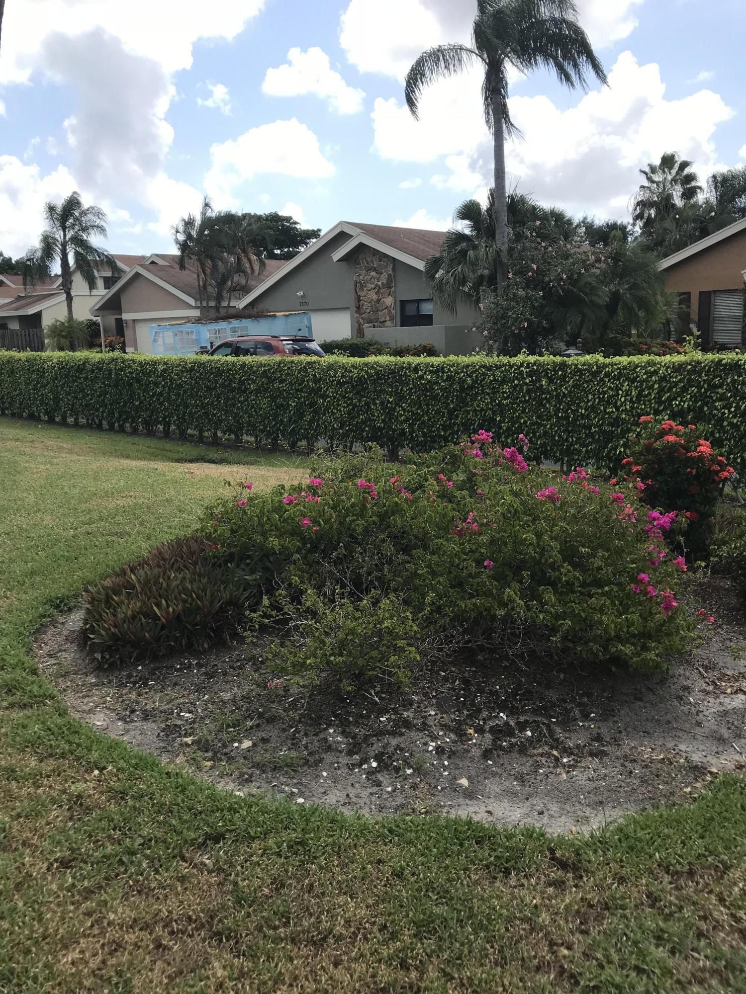 7313 Andorra Place Boca Raton, FL 33433 - Photo 3 of 26 7B4DF4F7-B97C-4F40-8839-6933A814DB1C