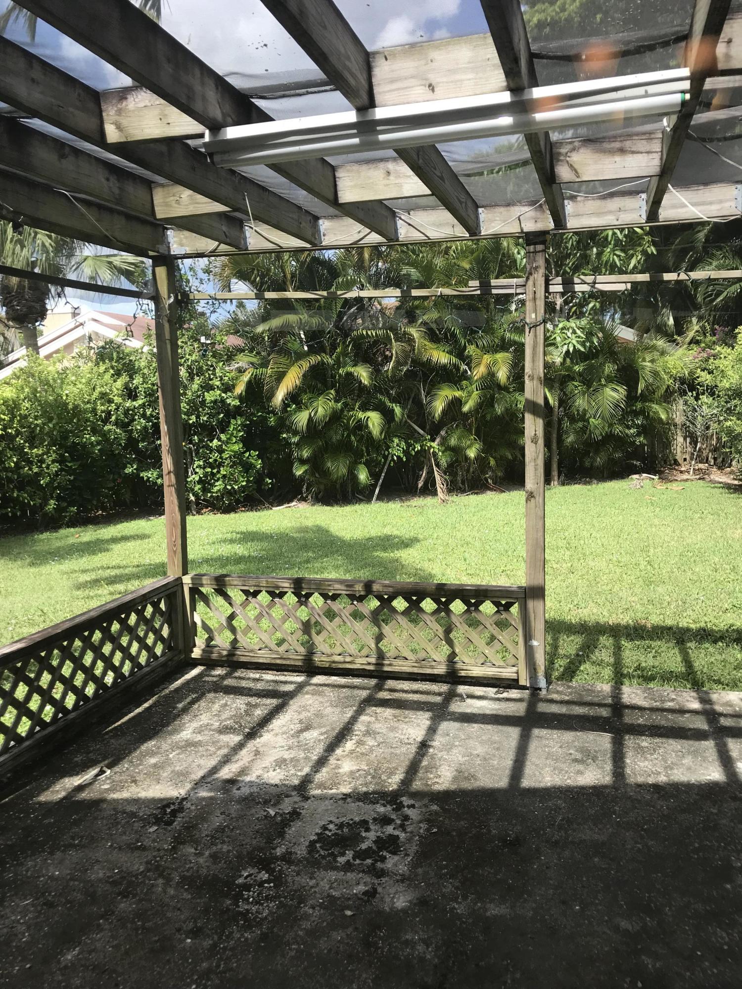 7313 Andorra Place Boca Raton, FL 33433 - Photo 6 of 26 9F10C83A-ADB0-4A08-A9D0-84AD339DEDB8