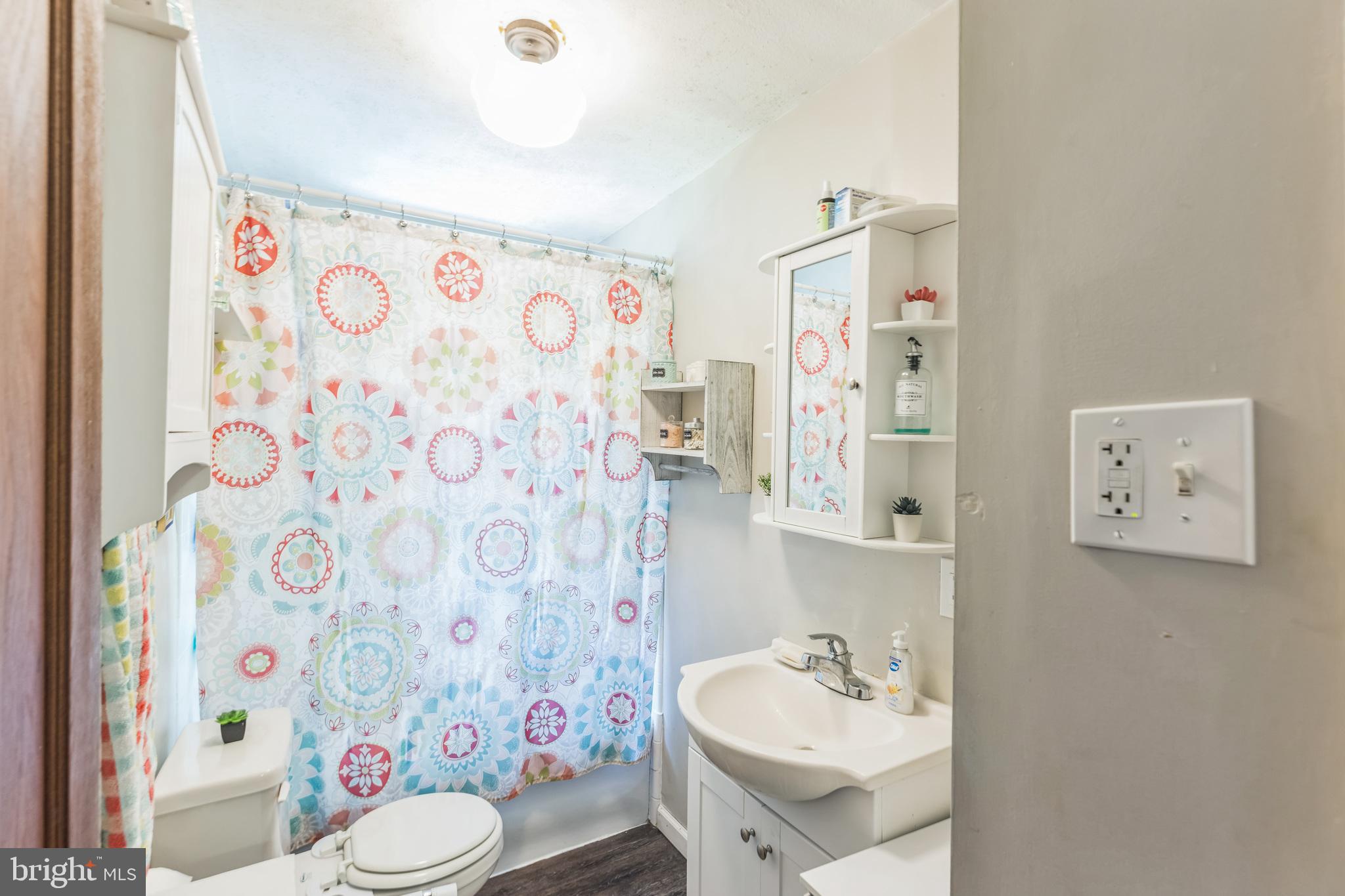 515 Ryers Avenue Cheltenham, PA 19012 - Photo 13 of 14