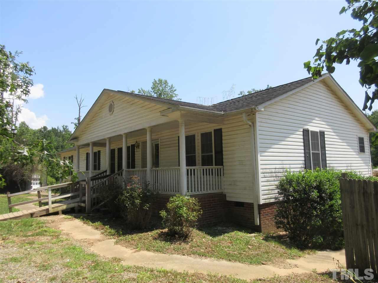 419 Ashley Road Apex, NC 27539 - Photo 3 of 22 Gallery Image 3