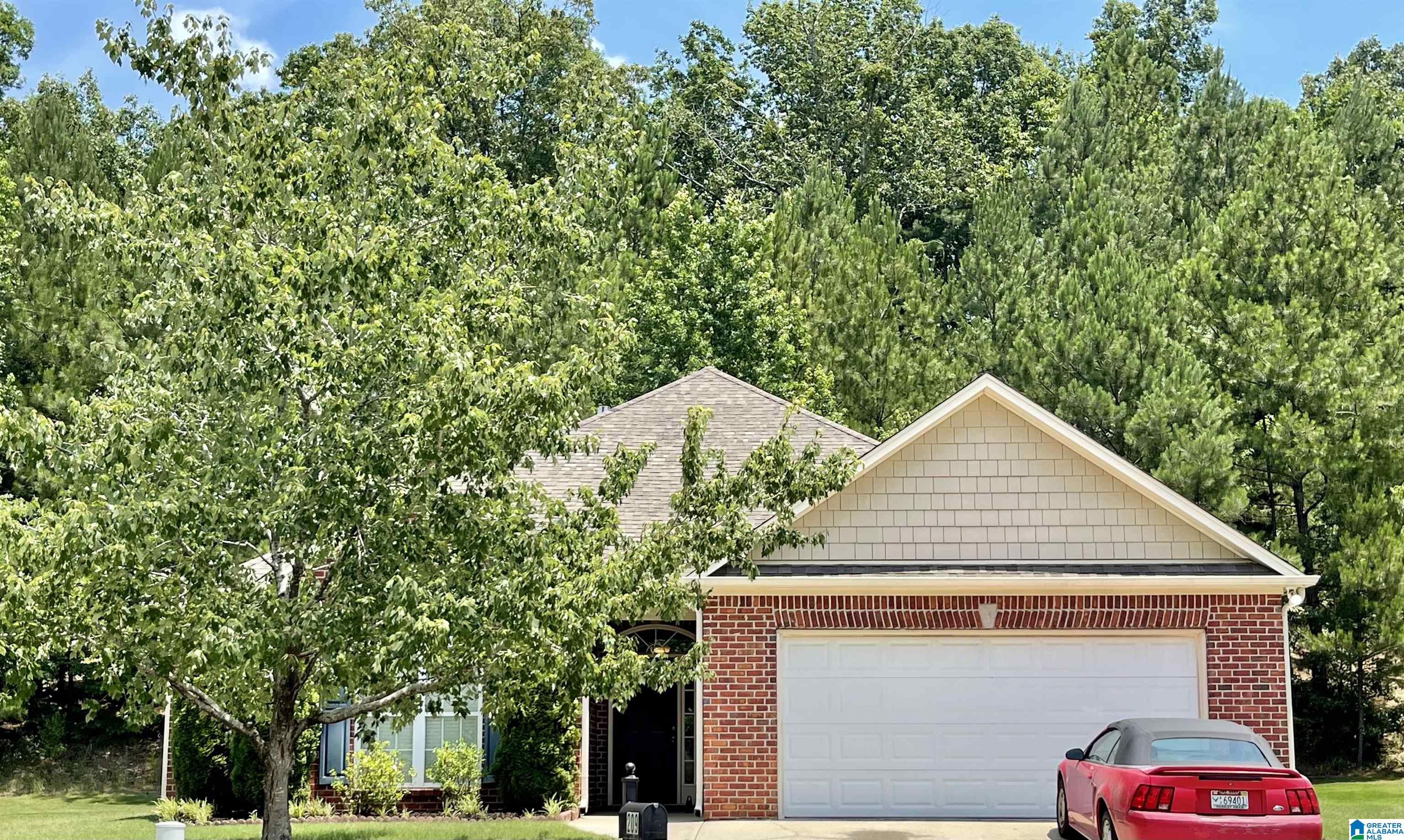 209 Cove Place Pelham, AL 35124 - Photo 1 of 16