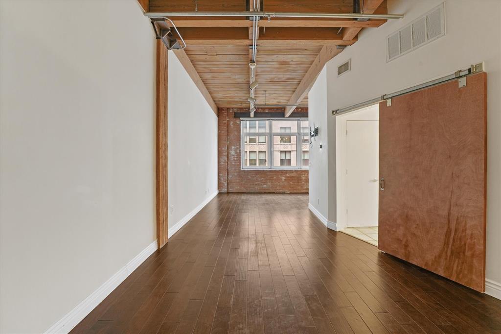 509 Elm Street, Unit 206 Dallas, TX 75202 - Photo 9 of 22