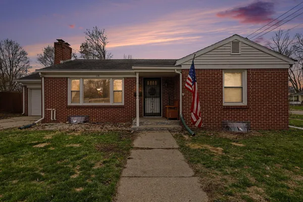 $145,000 | 118 West Hoffman Street, Three Rivers, MI 49093