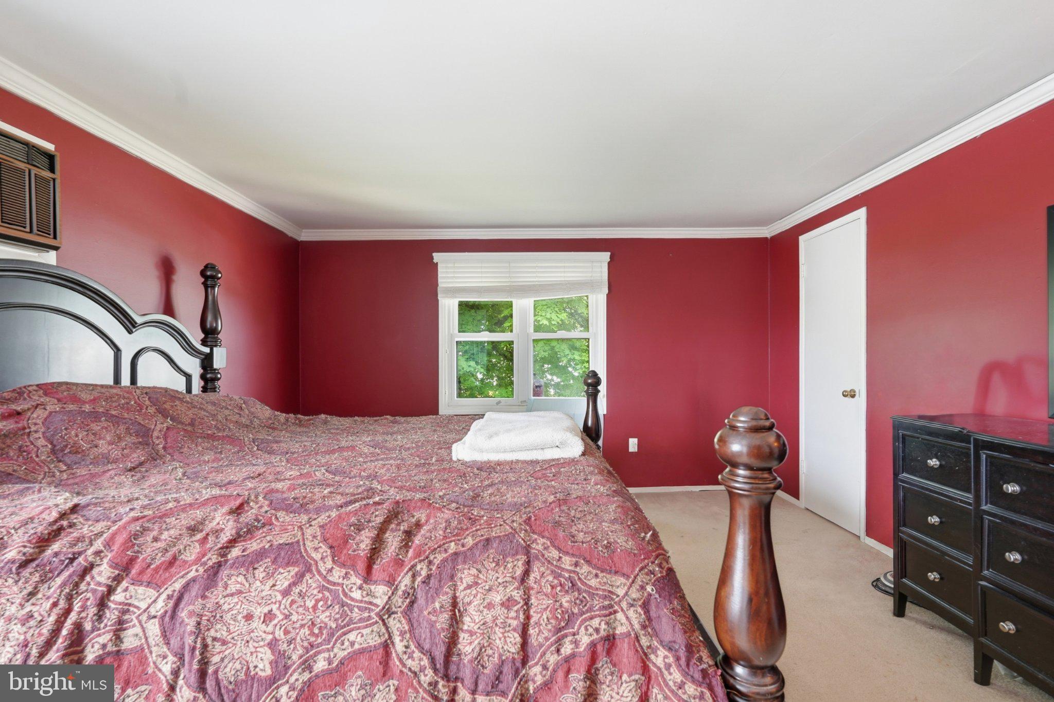 94 Terrace Road Levittown, PA 19056 - Photo 46 of 70 Cozy retreat with bold red accents.