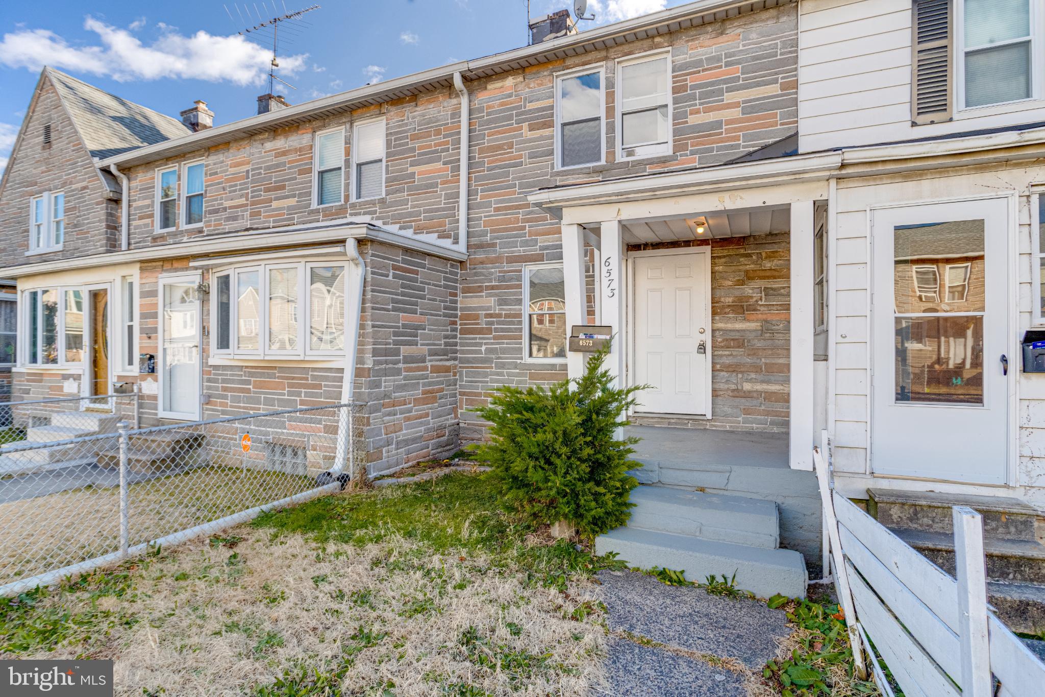 6573 St Helena Avenue Baltimore, MD 21222 - Photo 2 of 37 front view of a house with a yard