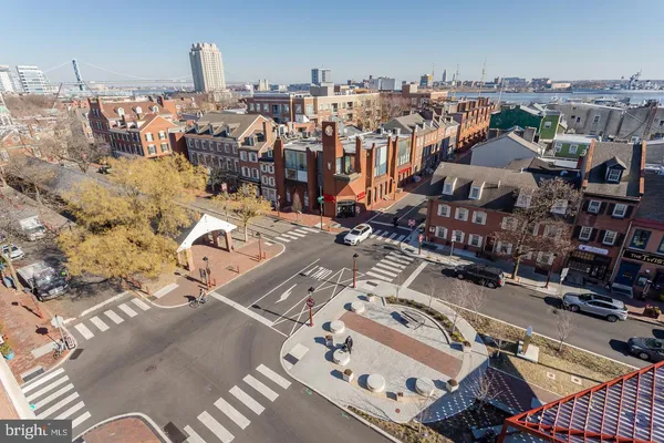 $389,900 | 200 Lombard Street, Unit 709, Philadelphia, PA 19147