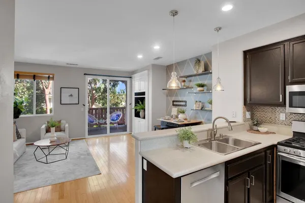 $699,000 | 6068 Paseo Salinero, Carlsbad, CA 92009