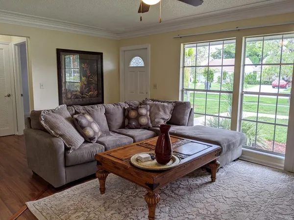 $800,000 | 1350 Riverside Circle, Unit S A AND B, Wellington, FL 33414