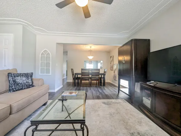 $800,000 | 1350 Riverside Circle, Unit S A AND B, Wellington, FL 33414