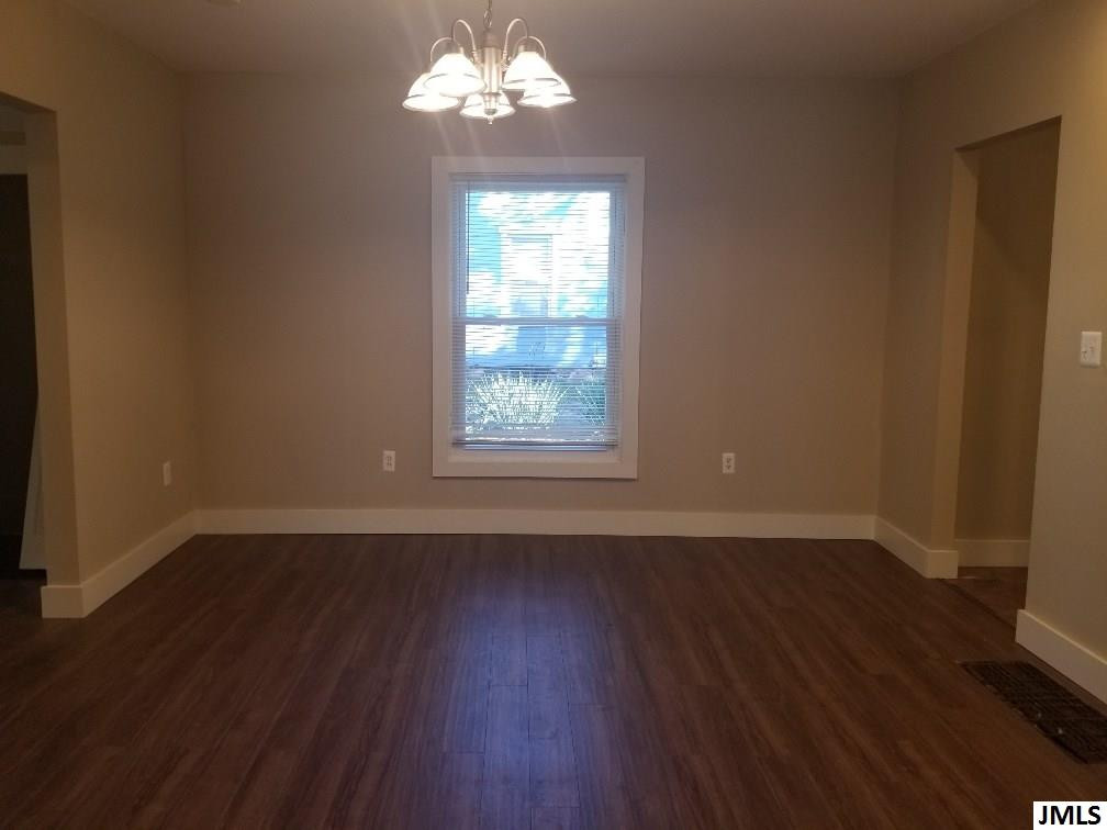 709 3rd Street Jackson, MI 49203 - Photo 7 of 18 Photo 7