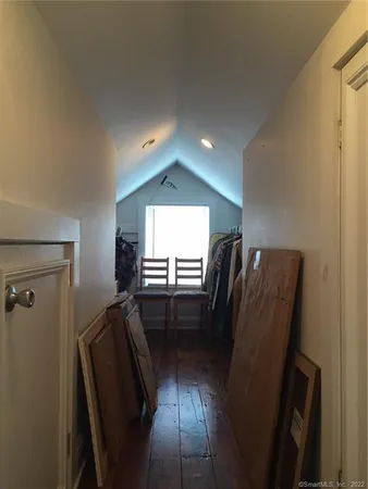 $1,800 | 209 Willard Street, Unit 3, New Haven, CT 06515
