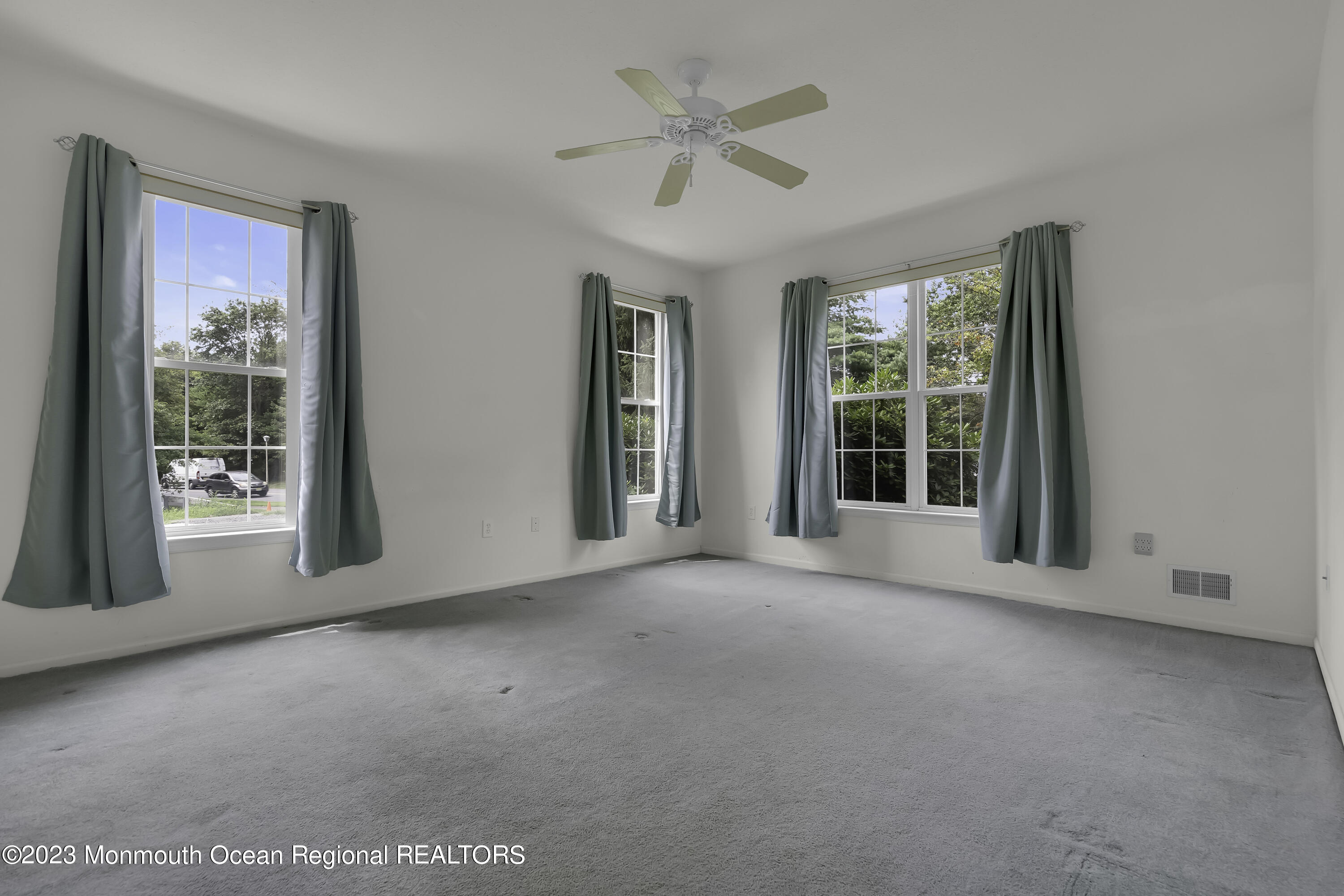 1 Silverside Road Lakewood, NJ 08701 - Photo 22 of 100 024_dsc07303