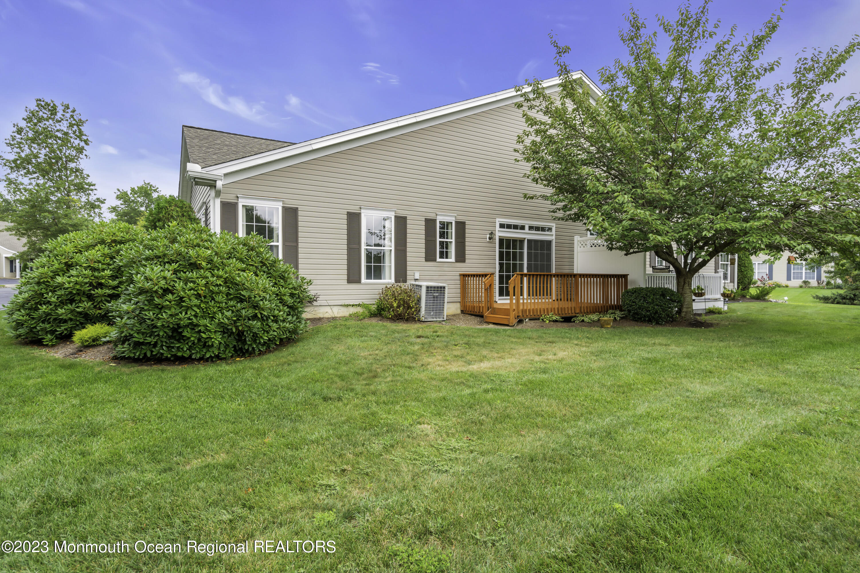 1 Silverside Road Lakewood, NJ 08701 - Photo 39 of 100 047_dsc07425