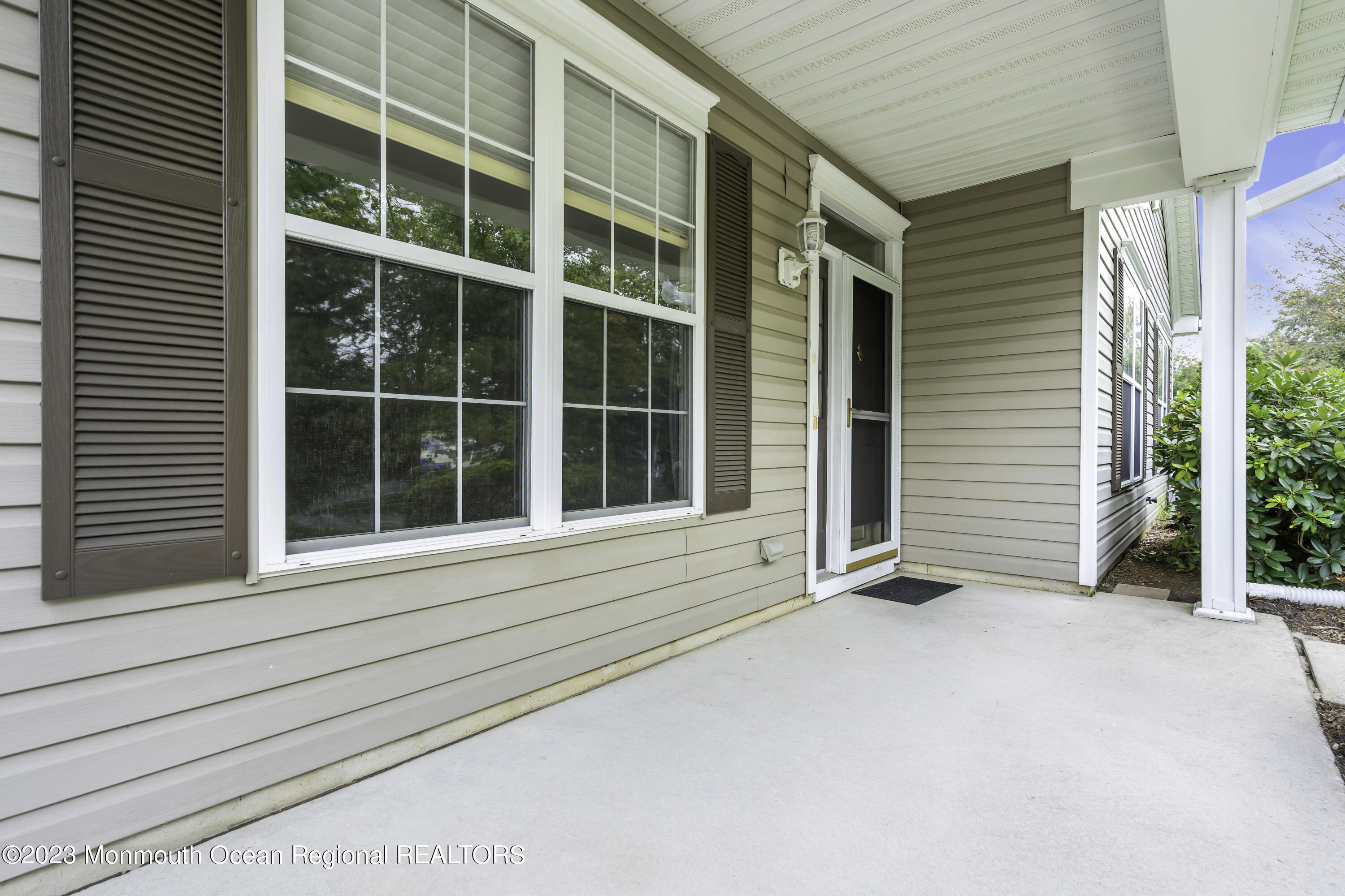 1 Silverside Road Lakewood, NJ 08701 - Photo 5 of 100 005_dsc07395