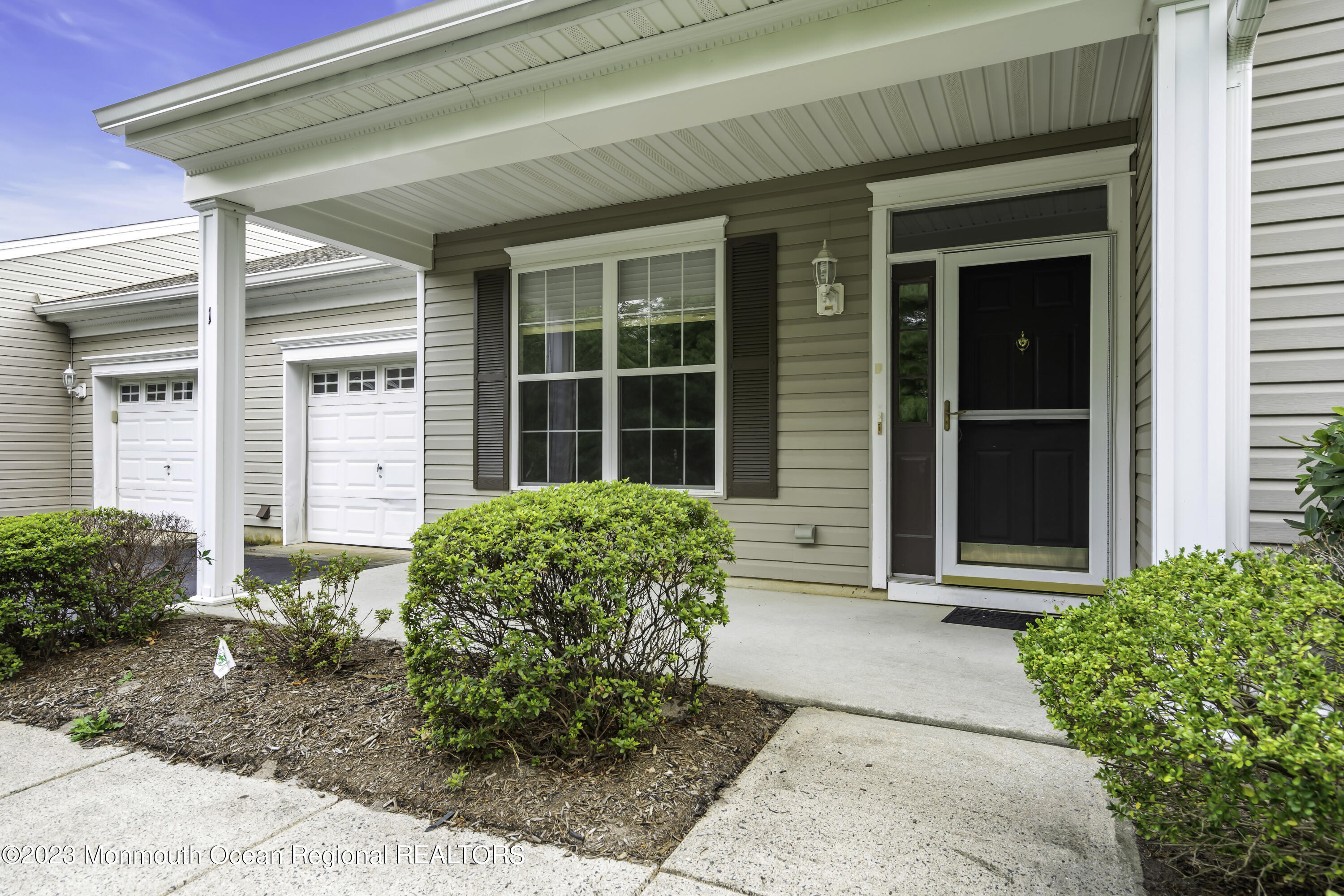 1 Silverside Road Lakewood, NJ 08701 - Photo 6 of 100 006_dsc07400