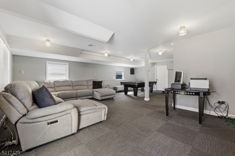 68 Arch Street Butler, NJ 07405 - Photo 34 of 46