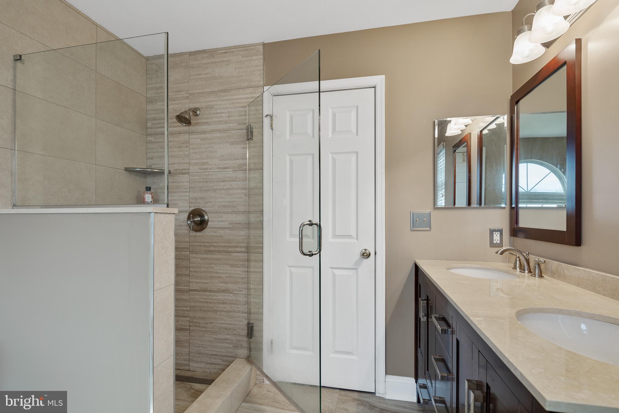 37 Upton Way Sewell, NJ 08080 - Photo 14 of 39