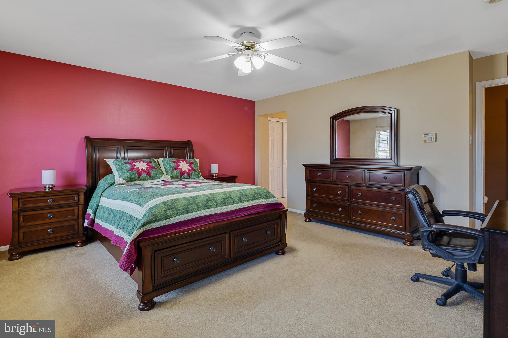 37 Upton Way Sewell, NJ 08080 - Photo 17 of 39