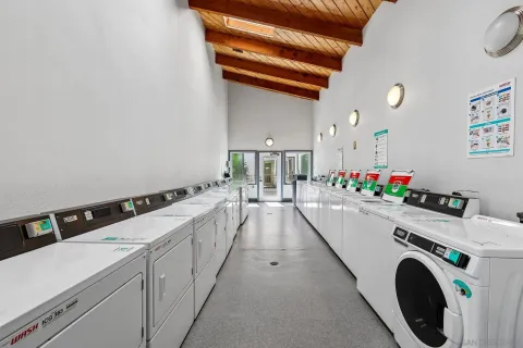 $369,900 | 8015 Caminito De Pizza, Unit E, San Diego, CA 92108