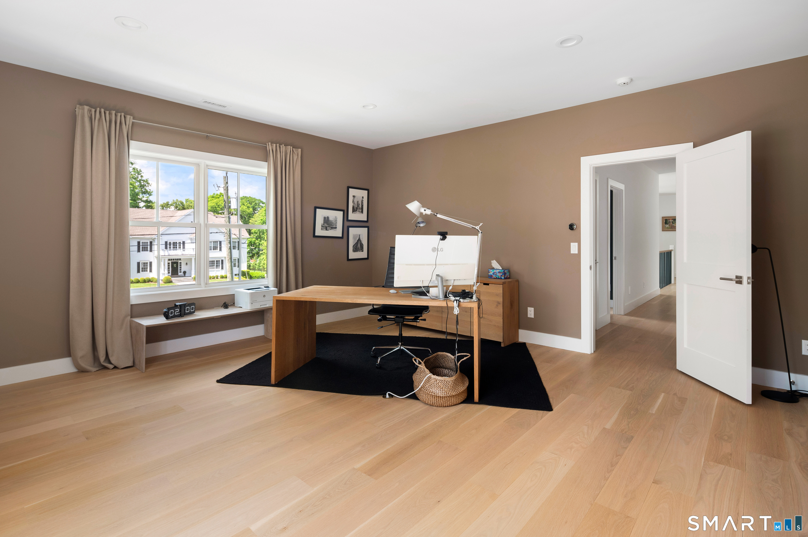 106 Pond Road Stamford, CT 06902 - Photo 16 of 32