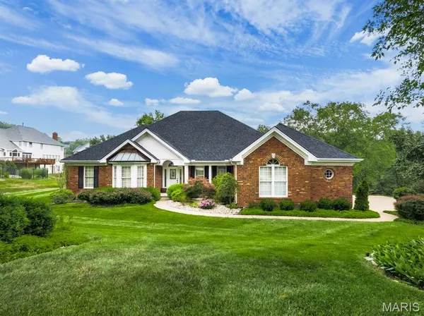 $885,000 | 17659 Wildridge Drive, Wildwood, MO 63005